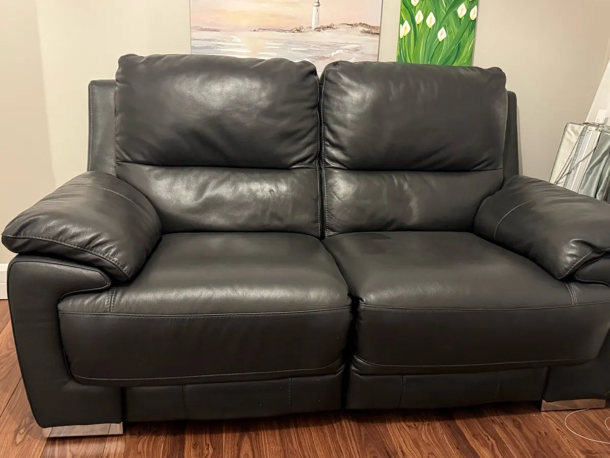 2-seater grey leather recliner - Image 1