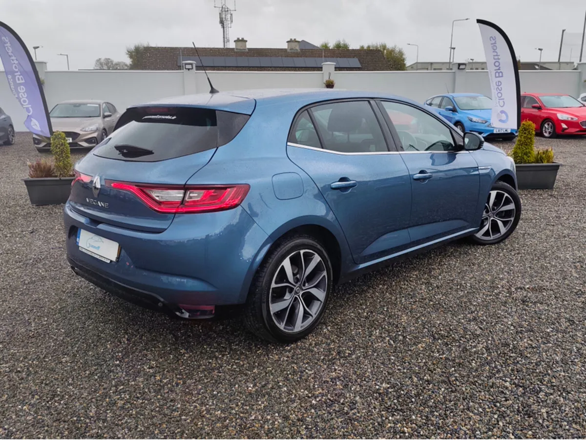 Renault Megane DYNAMIQUE S NAV DC DCI - Image 2