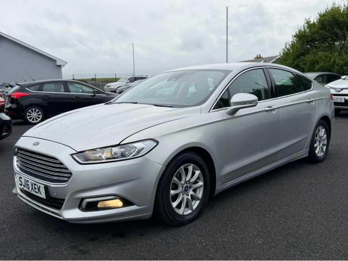 Ford Mondeo TITANIUM ECONETIC TDCI - Image 4