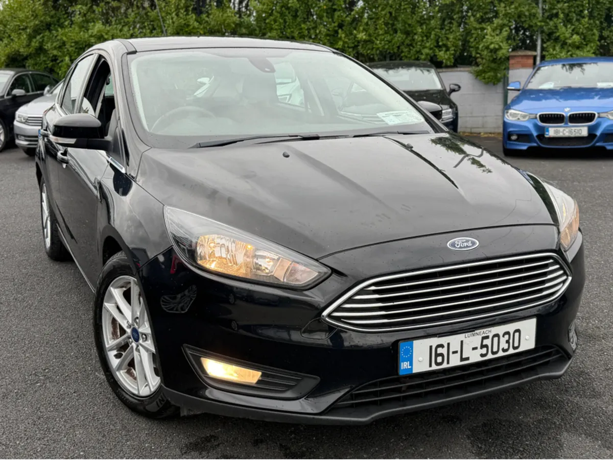 Ford Focus 1.5 TDCI ZETEC 120PS 5DR - Image 2