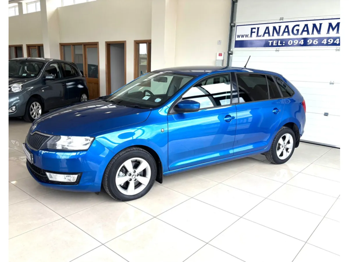 Skoda Rapid SPORTBACK AMBITION 1.6 TDI 90HP 4DR - Image 2