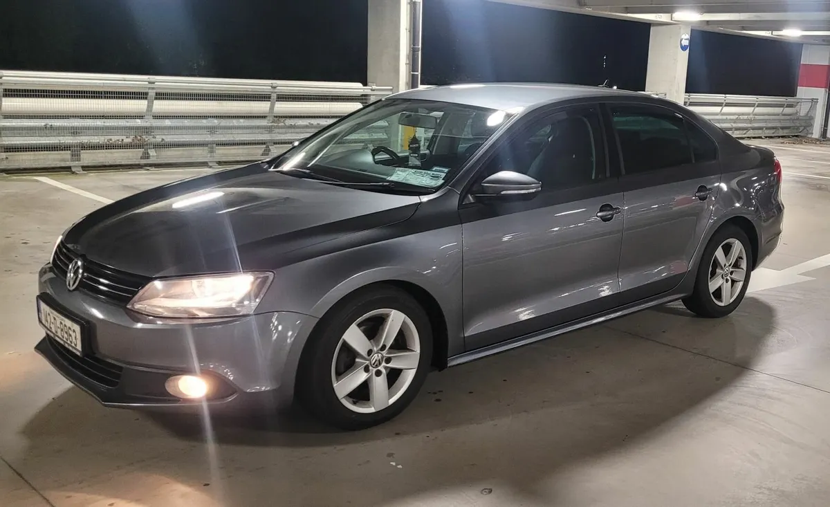 Volkswagen Jetta 2014 - Image 1