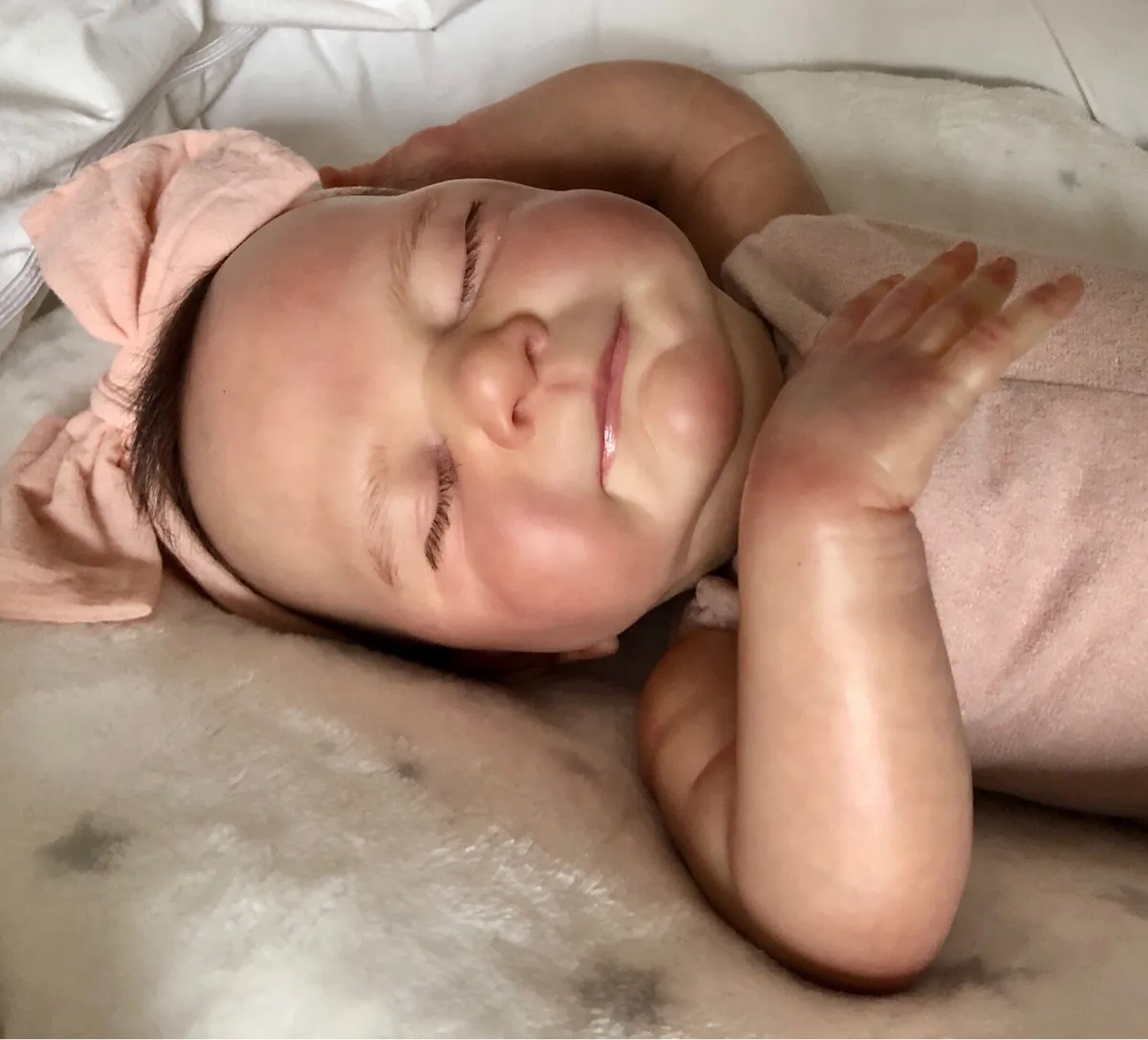 Reborn doll (genuine sculpt ) artist painted - Image 4