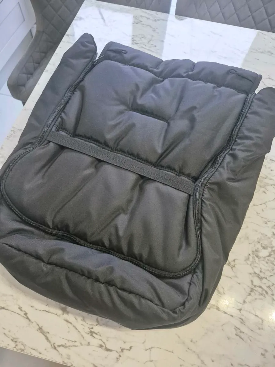Silvercross Footmuff - Image 4