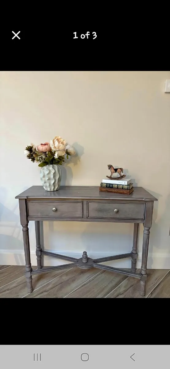 Contemporary Scandi Console table - Image 2