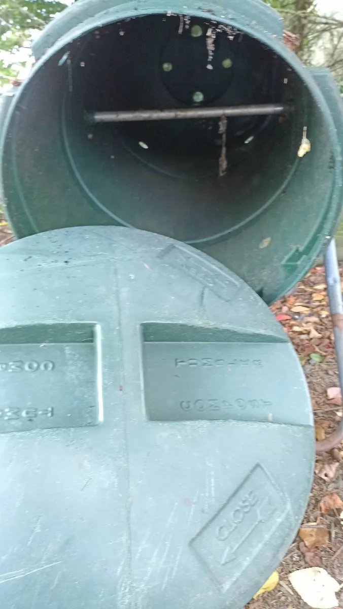 Compost maker /tumbler - Image 3