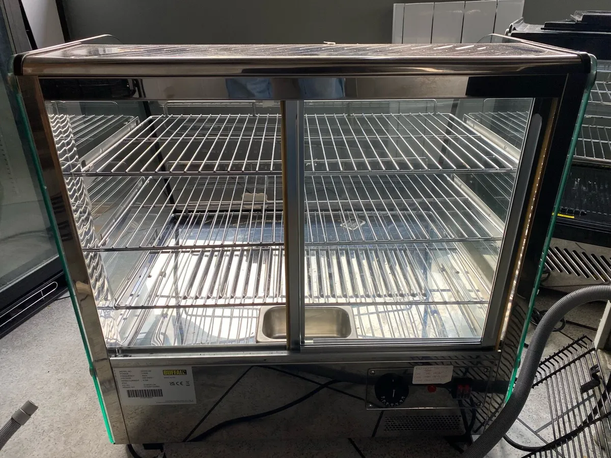 Buffalo Heated display cabinet - Image 4