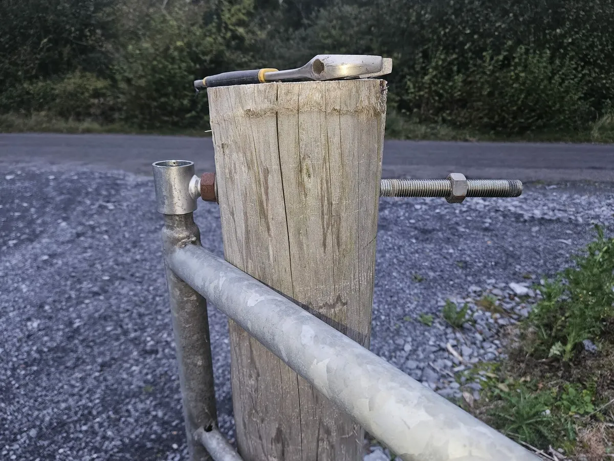 Farm Gate - Image 3