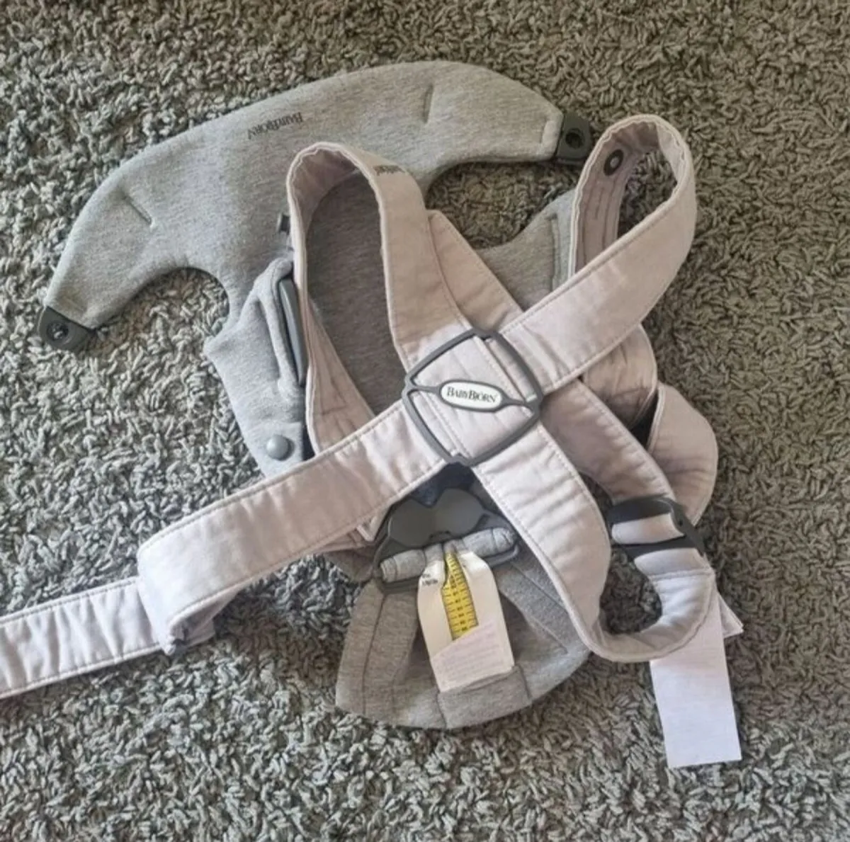 Babybjorn Baby Carrier Mini - Image 4