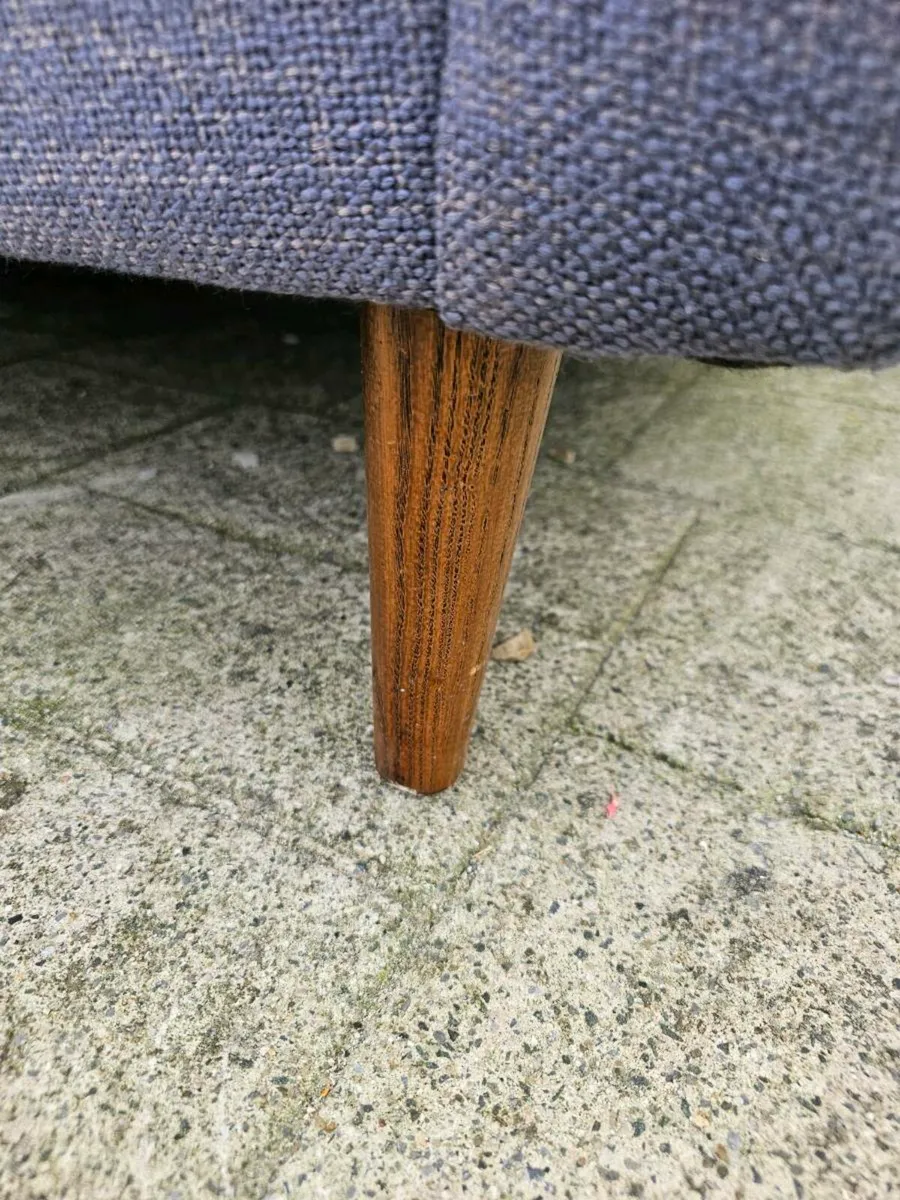 Sofa - Image 4
