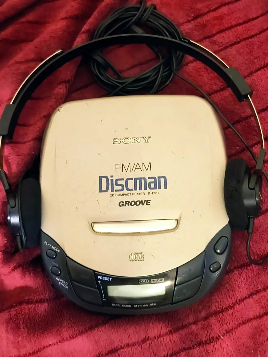 Sony Discman Personal CD Compact Player Radio - Image 2