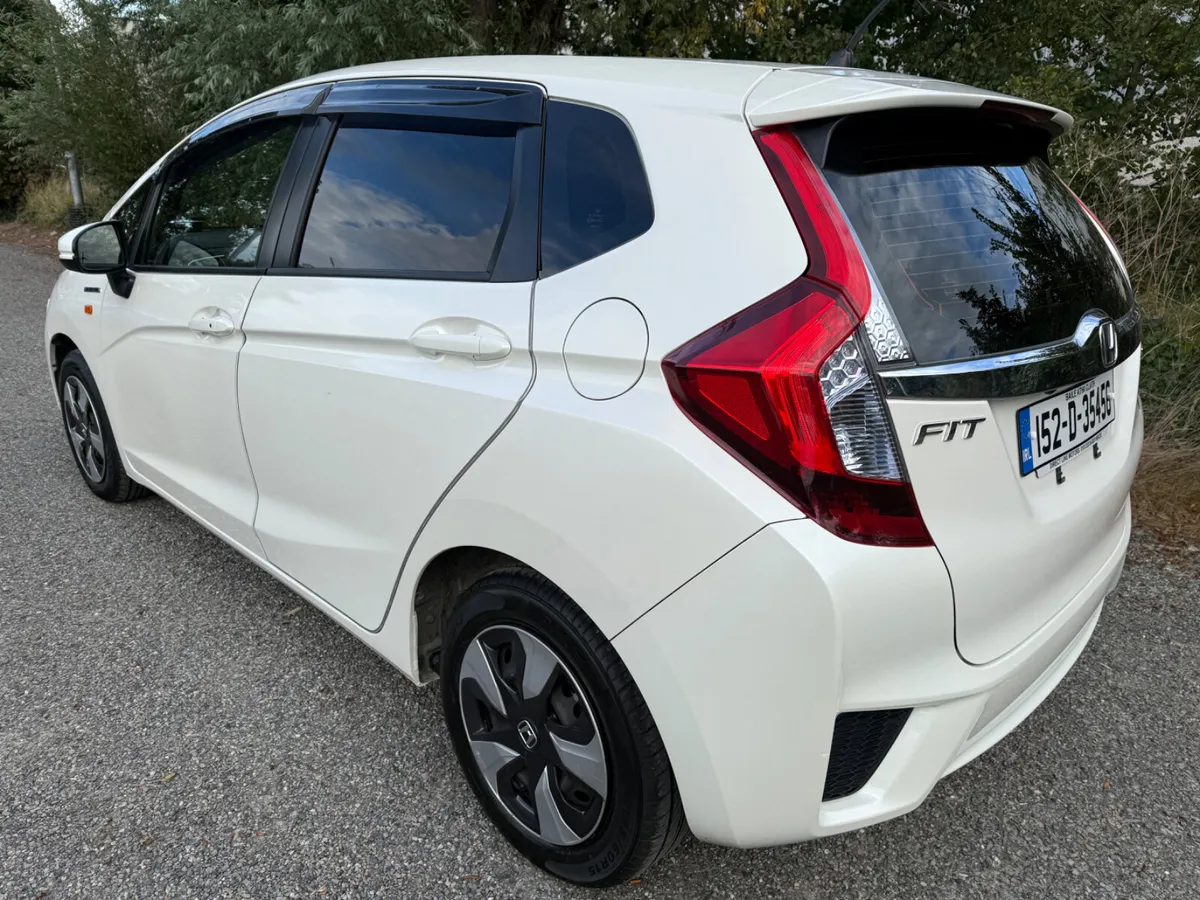Honda Fit 2015 - Image 3