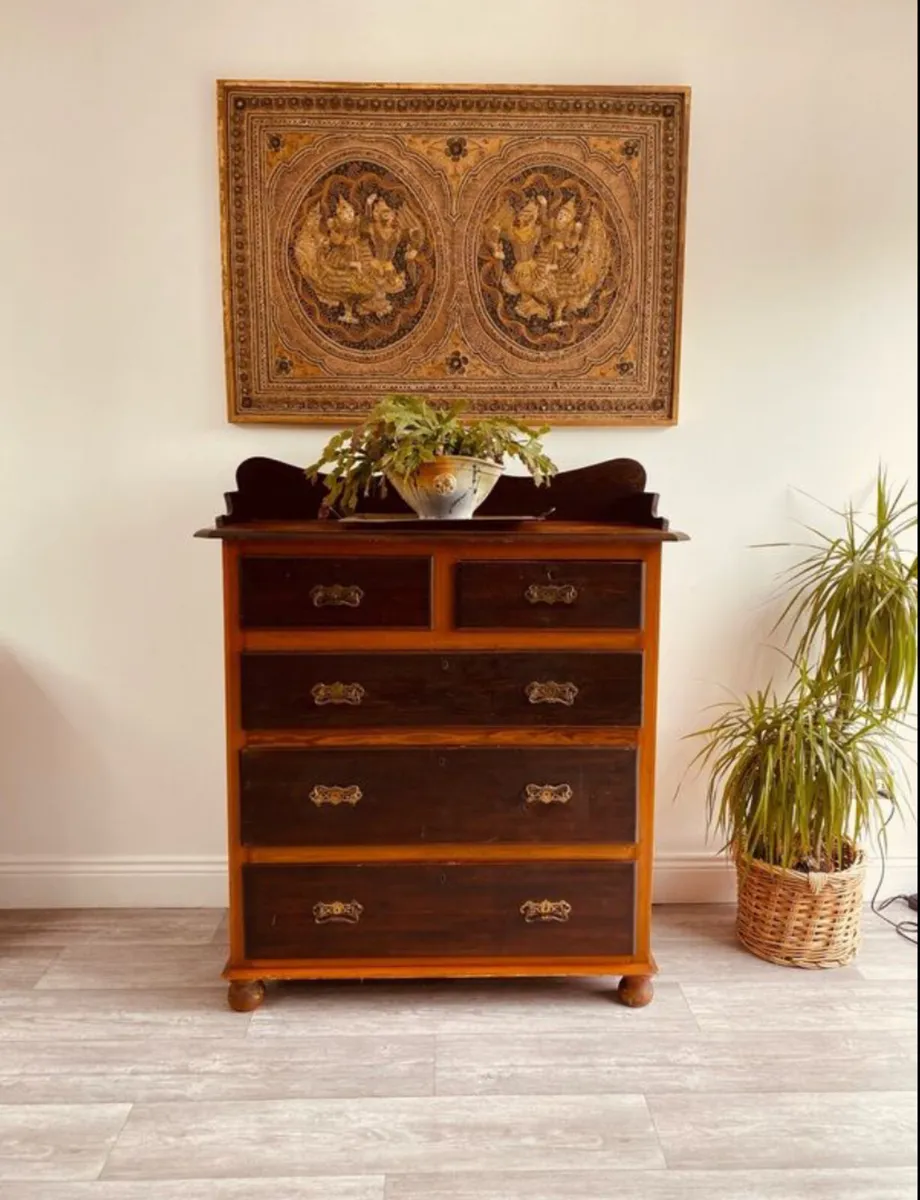 Antique Victorian Pine Chest of Drawers - Image 1