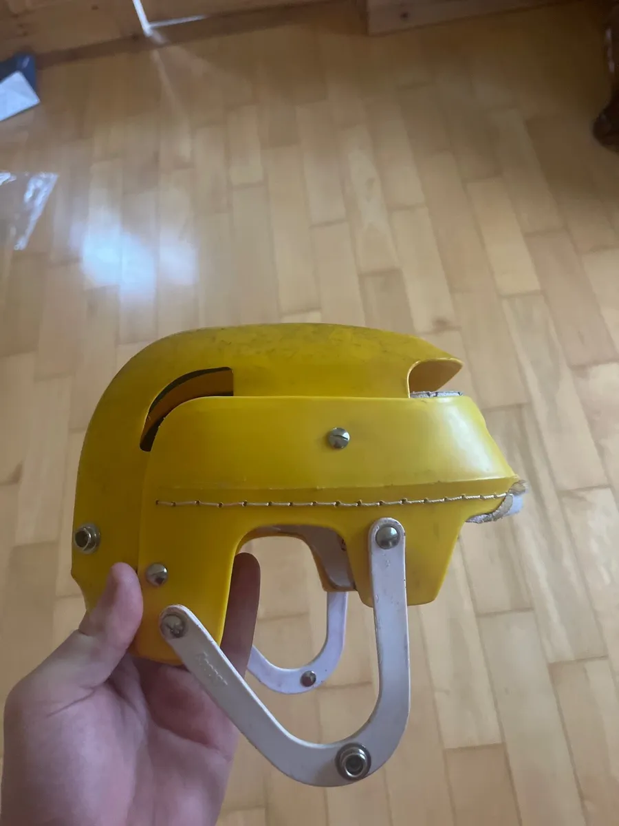 Oldstyle helmet - Image 2