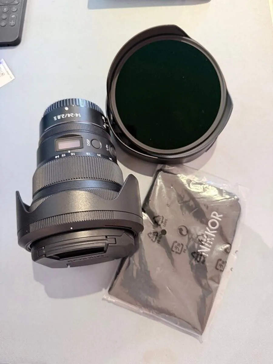 Nikon NIKKOR Z 14-24mm f/2.8 S + K&F ND1000 Filter - Image 1