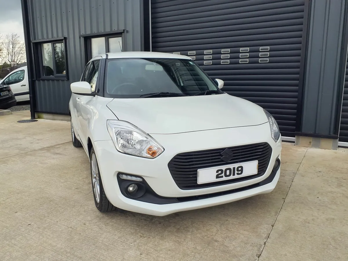 2019 Suzuki Swift SZ-T - Image 4
