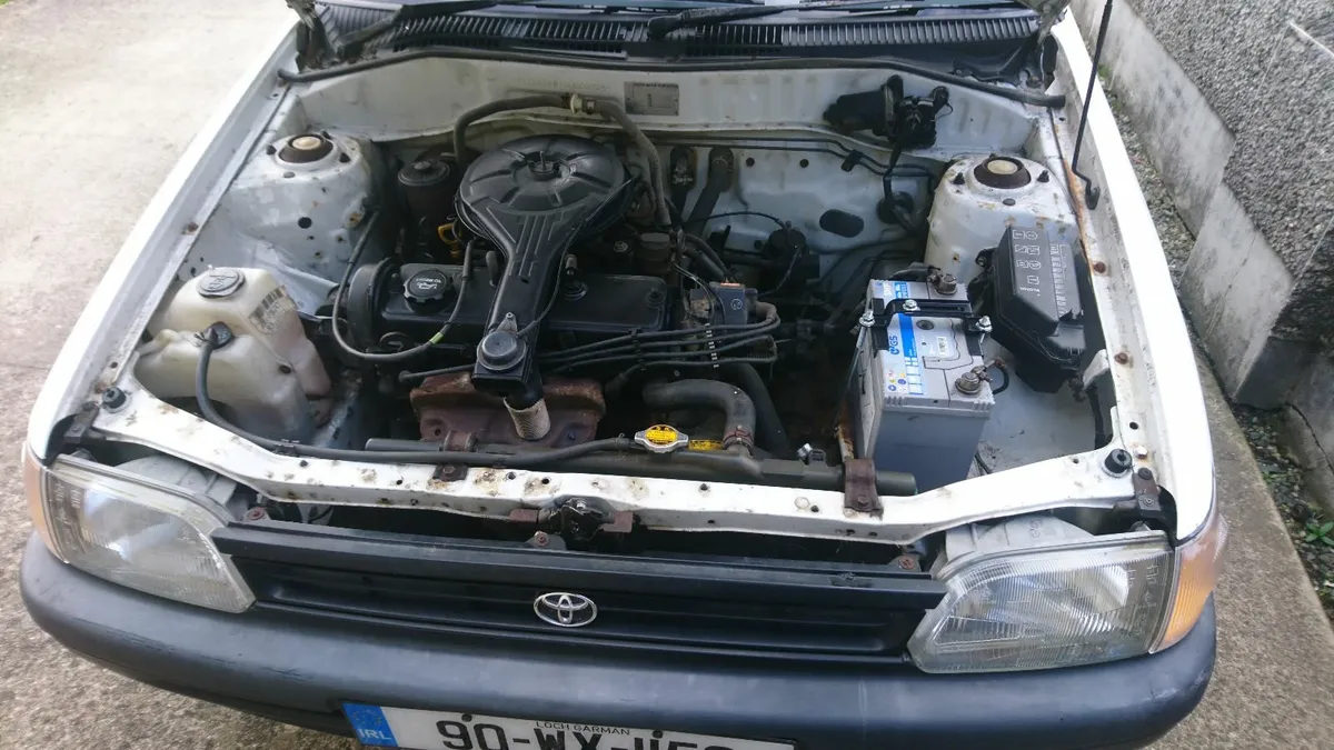 Toyota Starlet 1990 - Image 3