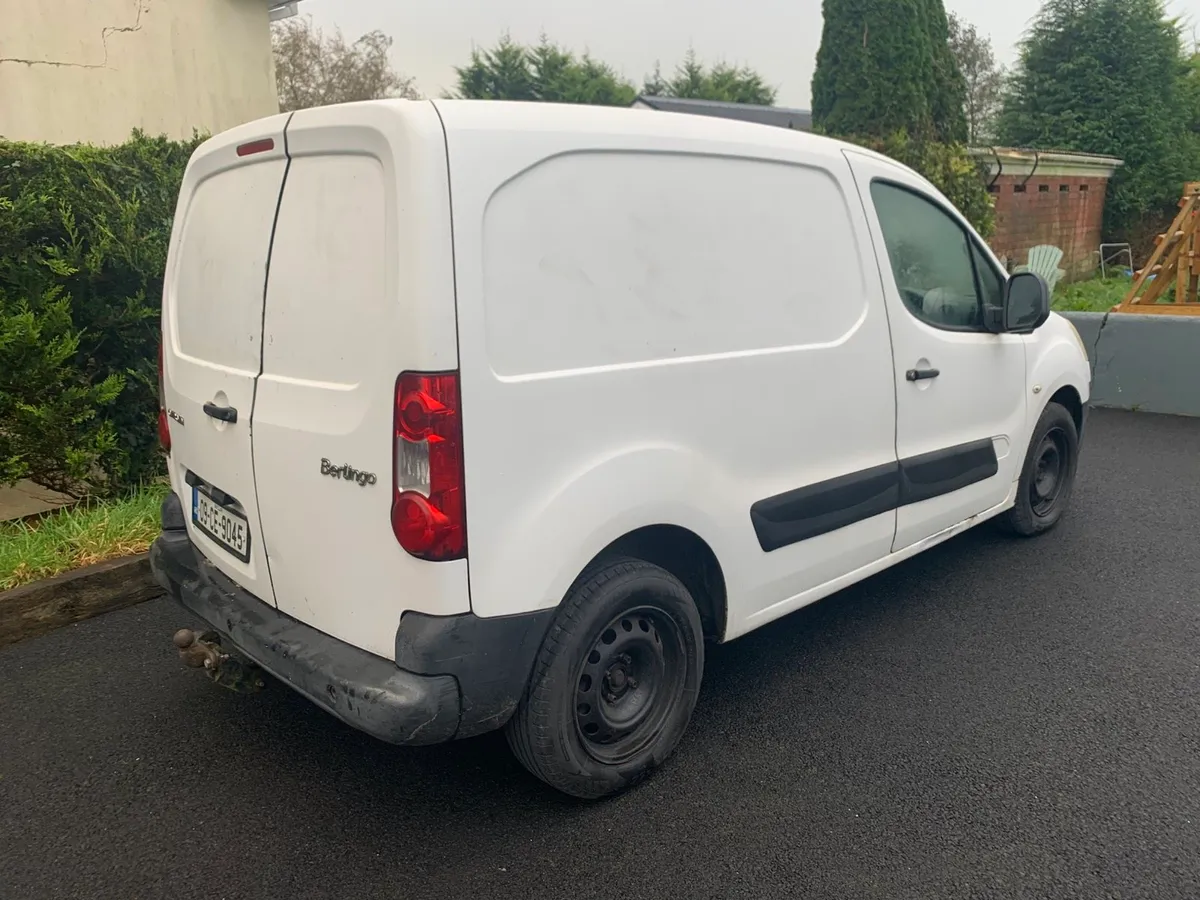 Berlingo low miles long test and tax - Image 2