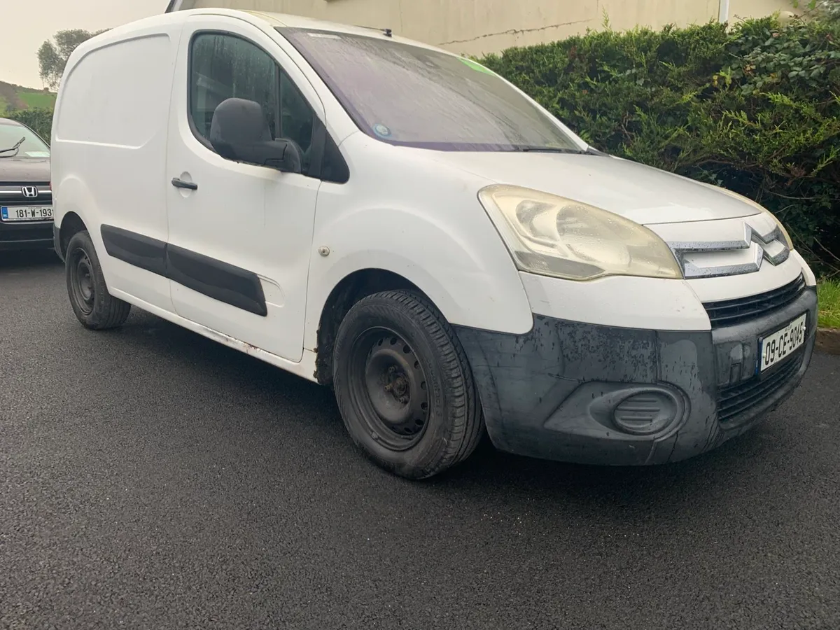 Berlingo low miles long test and tax - Image 4