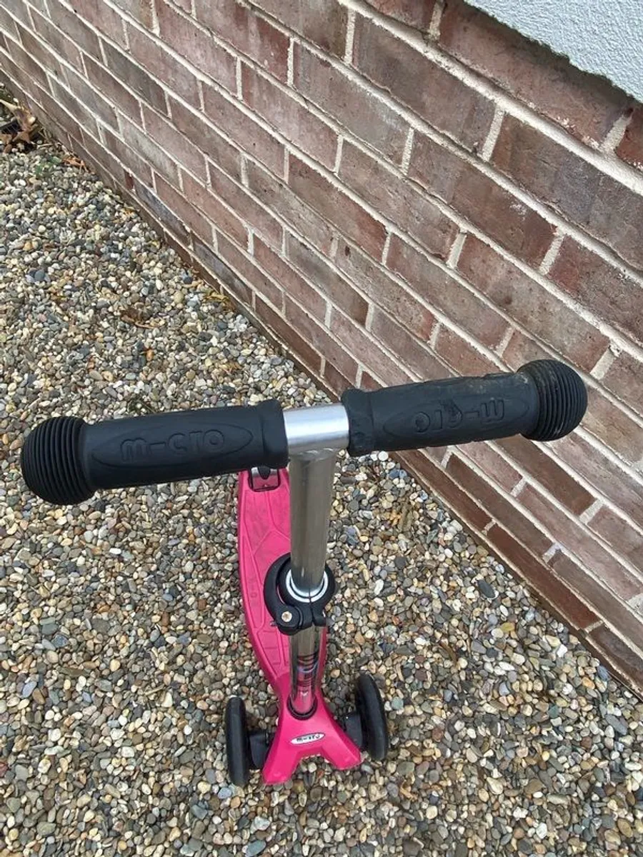 Scooter Micro Maxi - Image 1