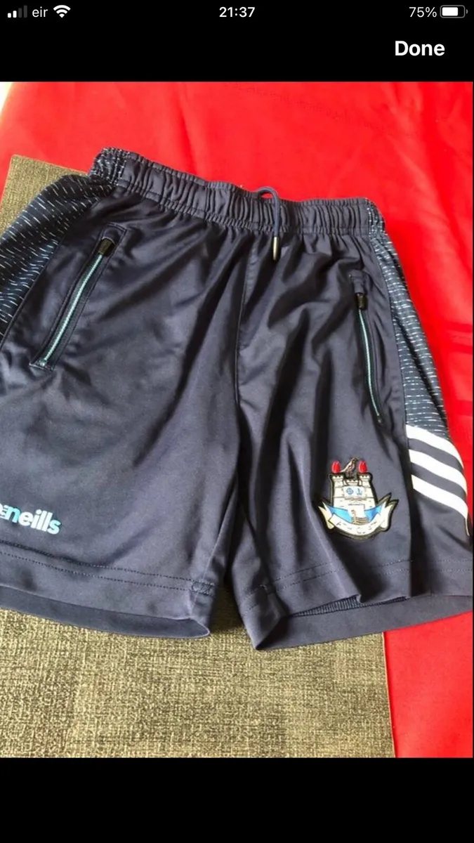 Boys Dublin shorts age 9/10 &5 - Image 3