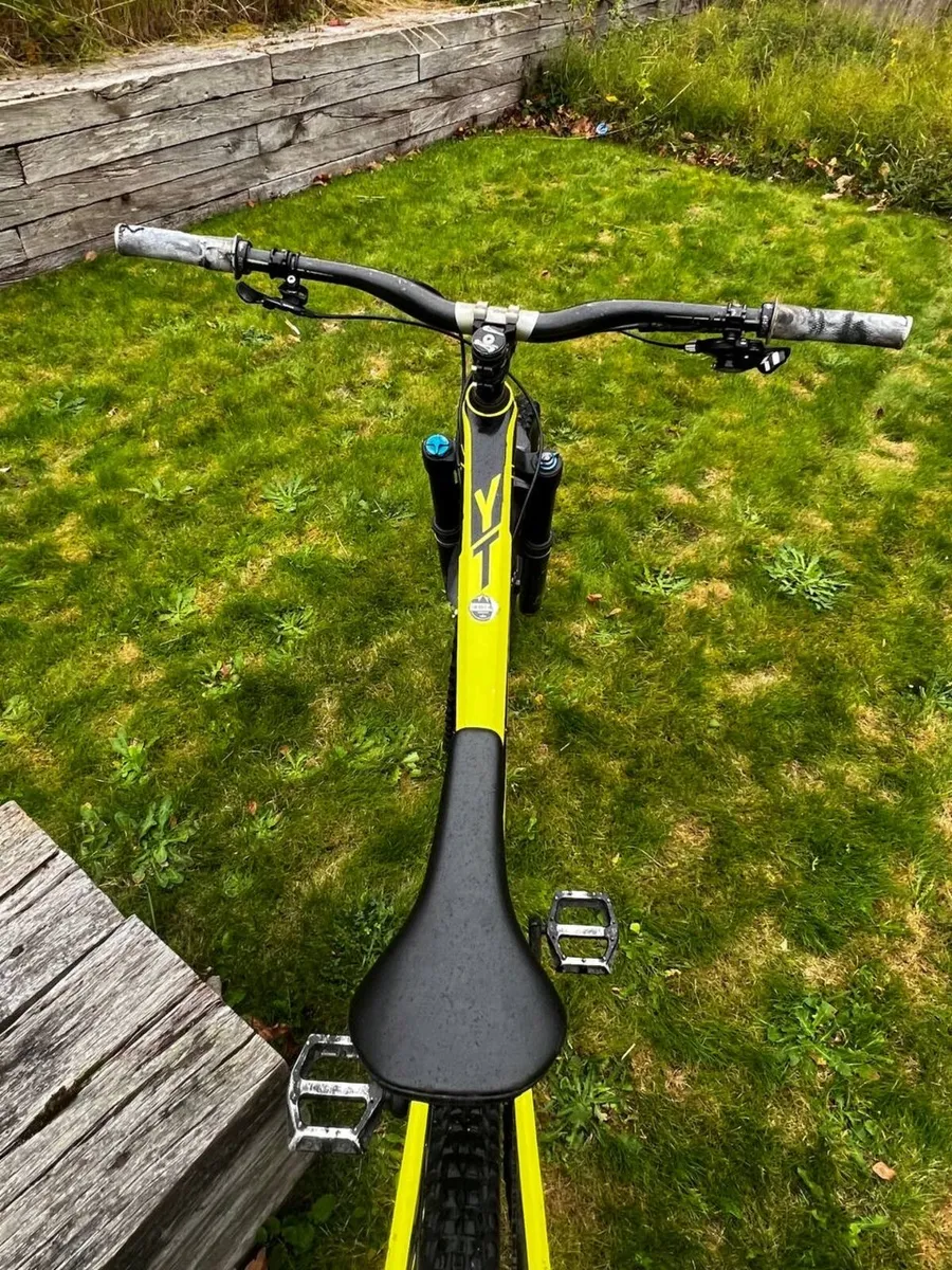 YT Capra - Image 3