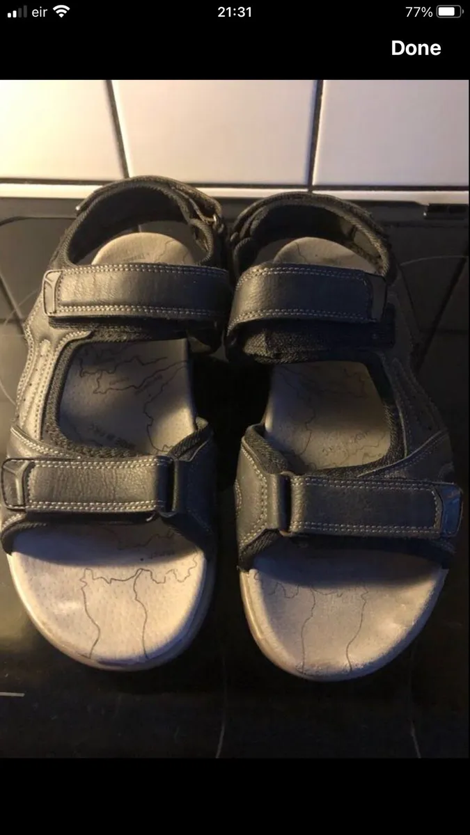 Men’s sandals size 43 (uk 9 ) €15 - Image 1
