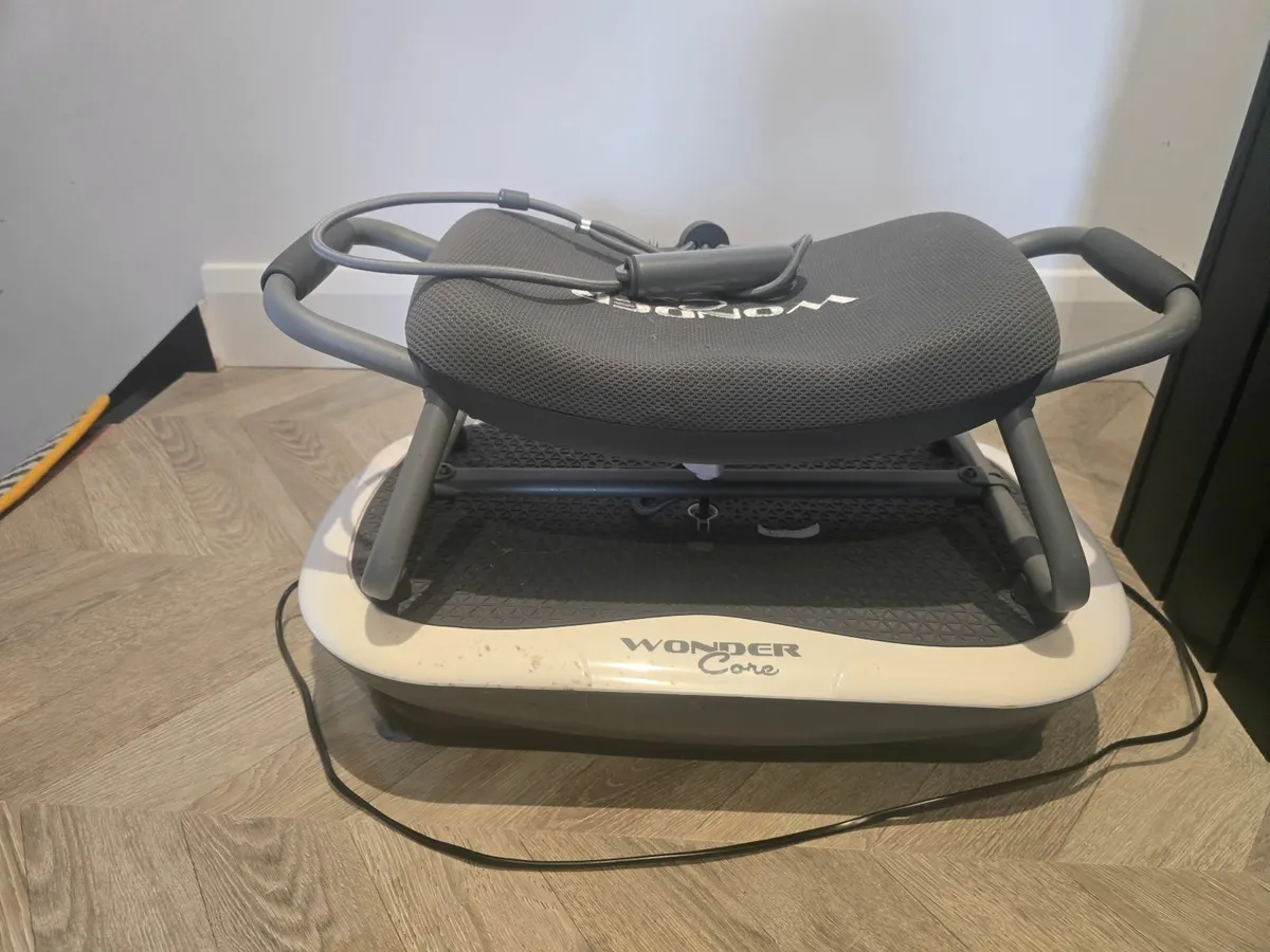 Rock N Fit Vibration Plate Trainer with Exercise S - Image 2