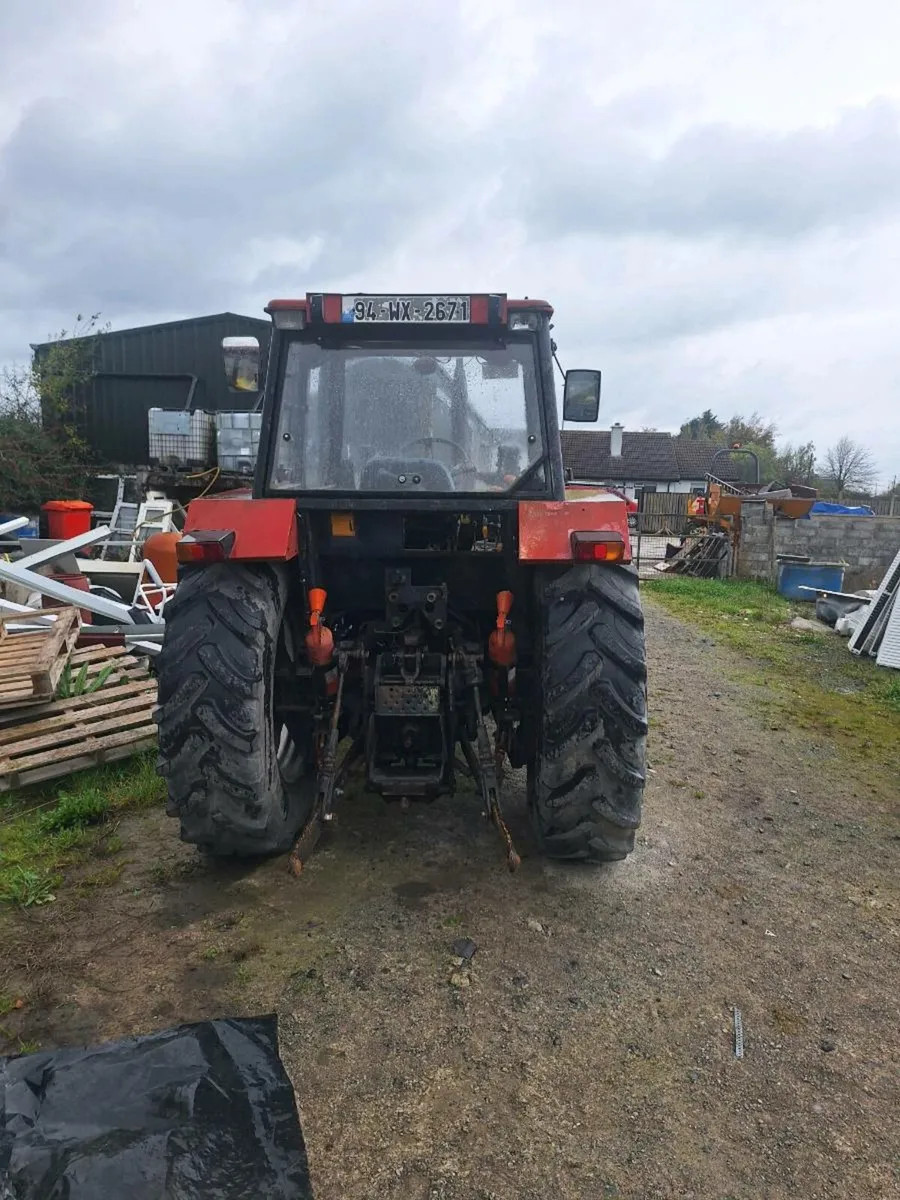 CASE 4230 TRACTOR & LOADER - Image 3