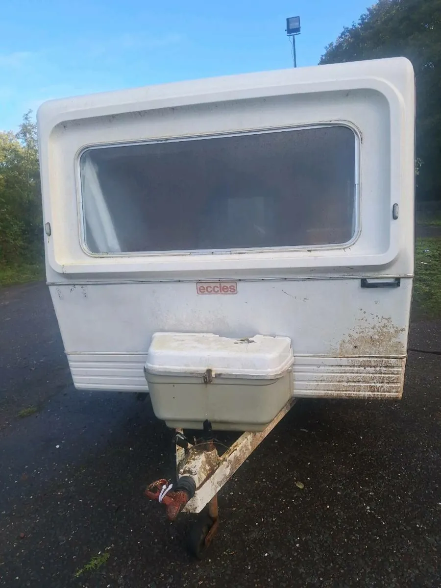 Vintage eccles caravan - Image 4