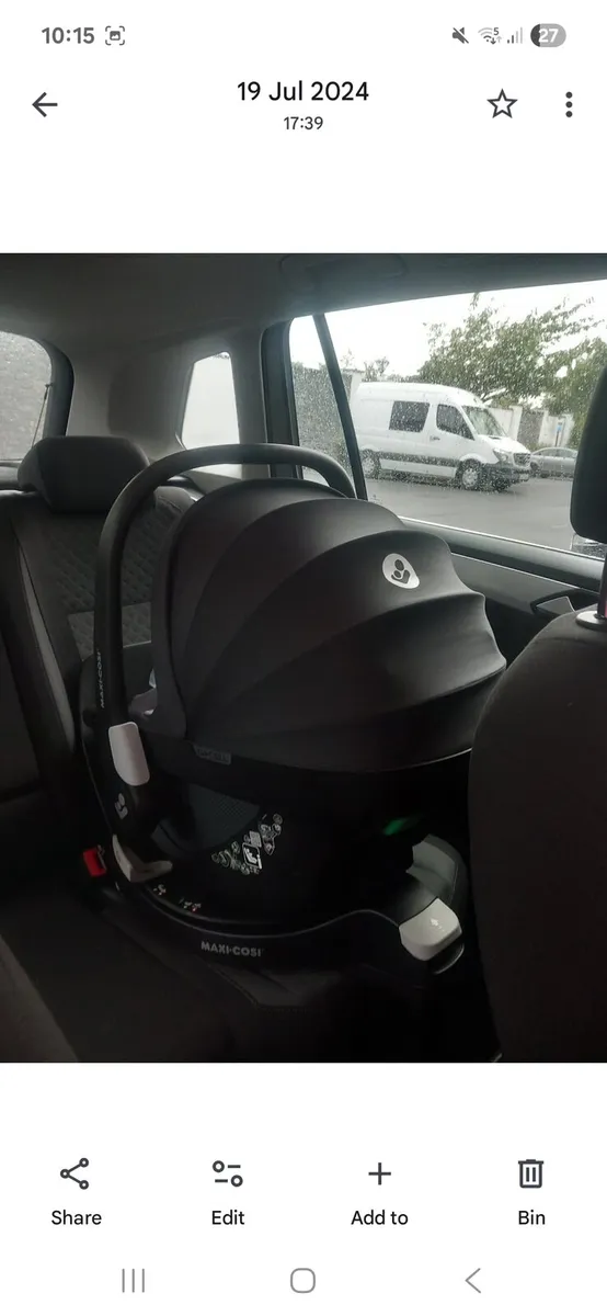 Maxi Cosi Pebble 360 Car Seat - Image 1