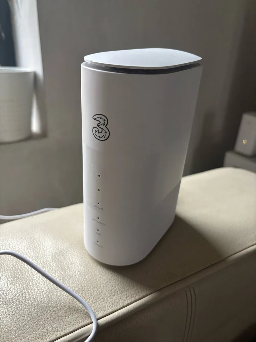 5G three Wi-Fi Box - Image 1