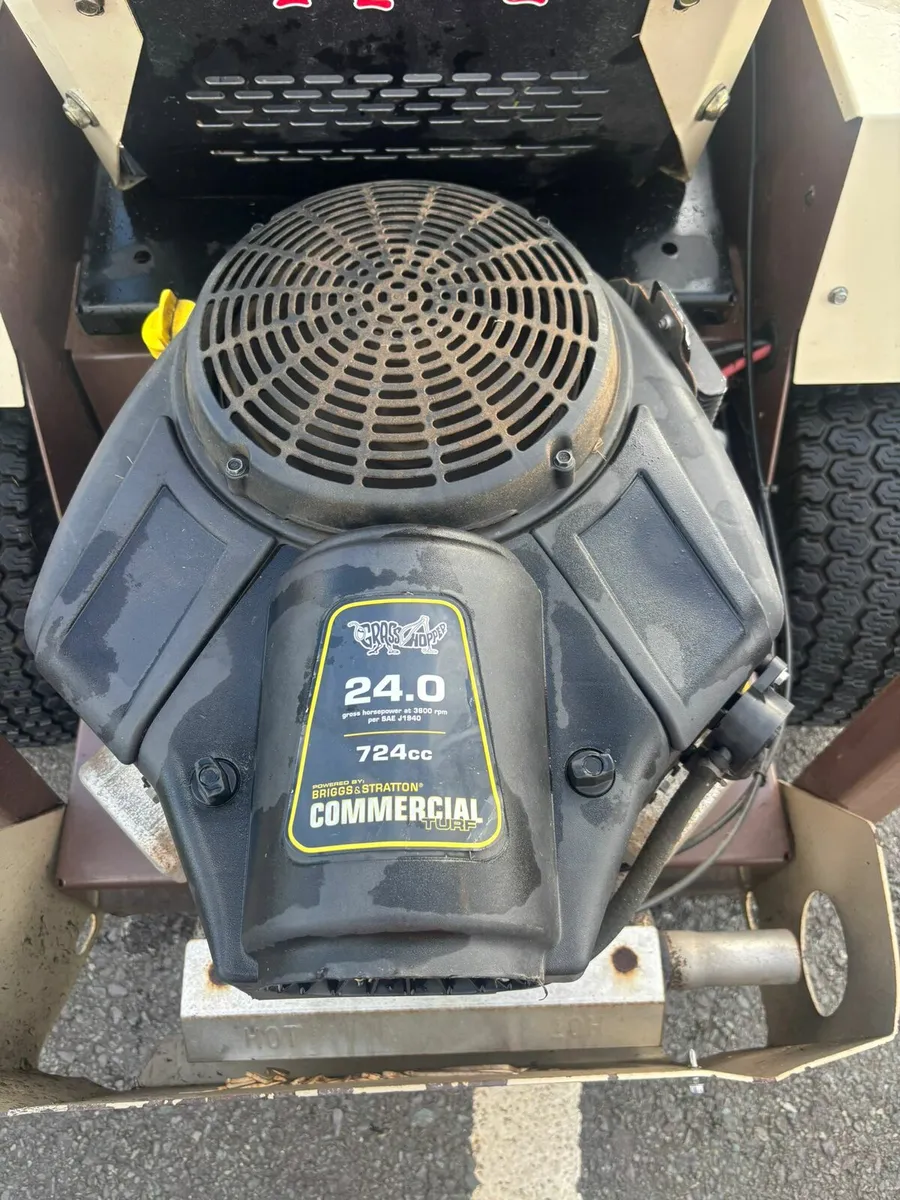 48" Zero Turn - Image 2