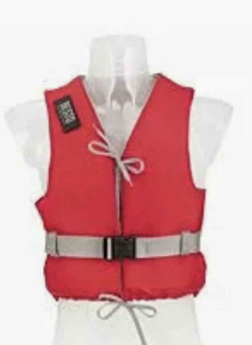 €22.00 discount price  50n bouncy vest - Image 1
