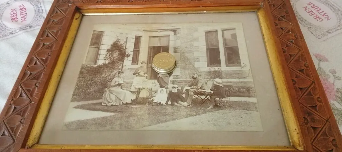 Coolattin estate sepia pictures - Image 1