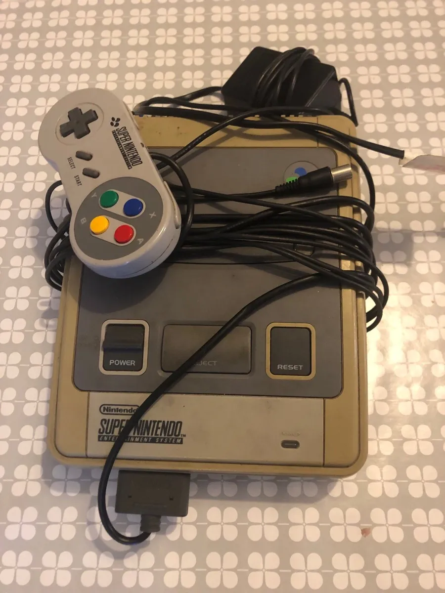 Play station & Super Nintendo - Image 4