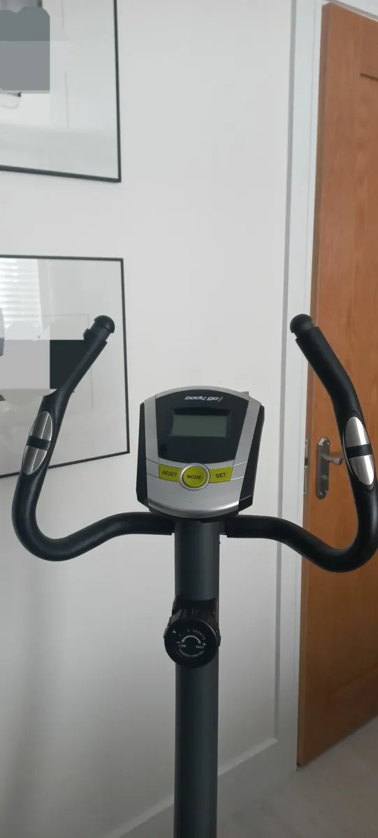 Excercise bike - Image 2