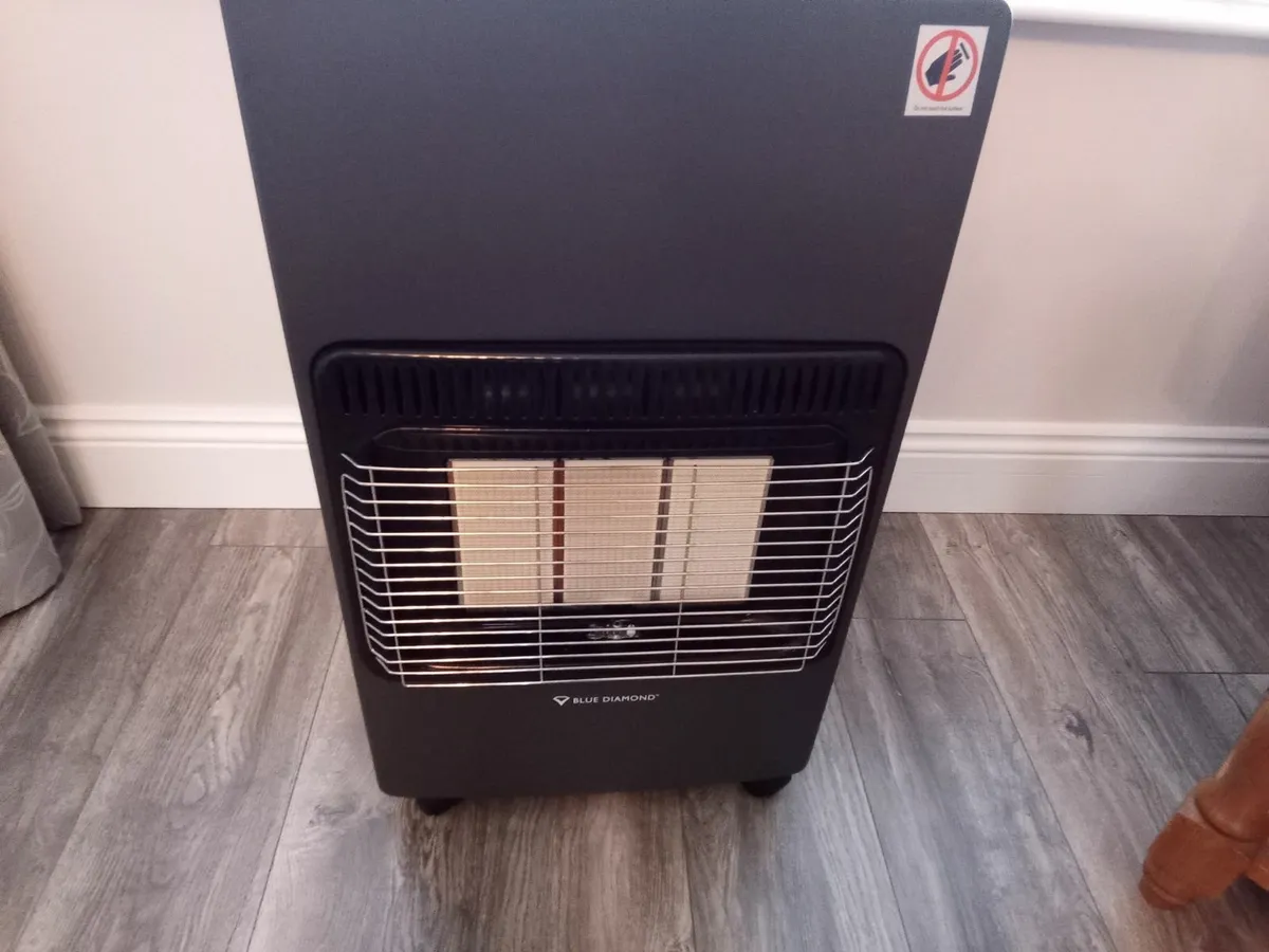 Blue Diamond Brand 4.1KW Mobile Gas Heater - Image 1
