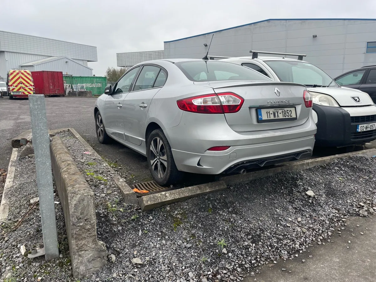 Renault Fluence Sport - Image 2