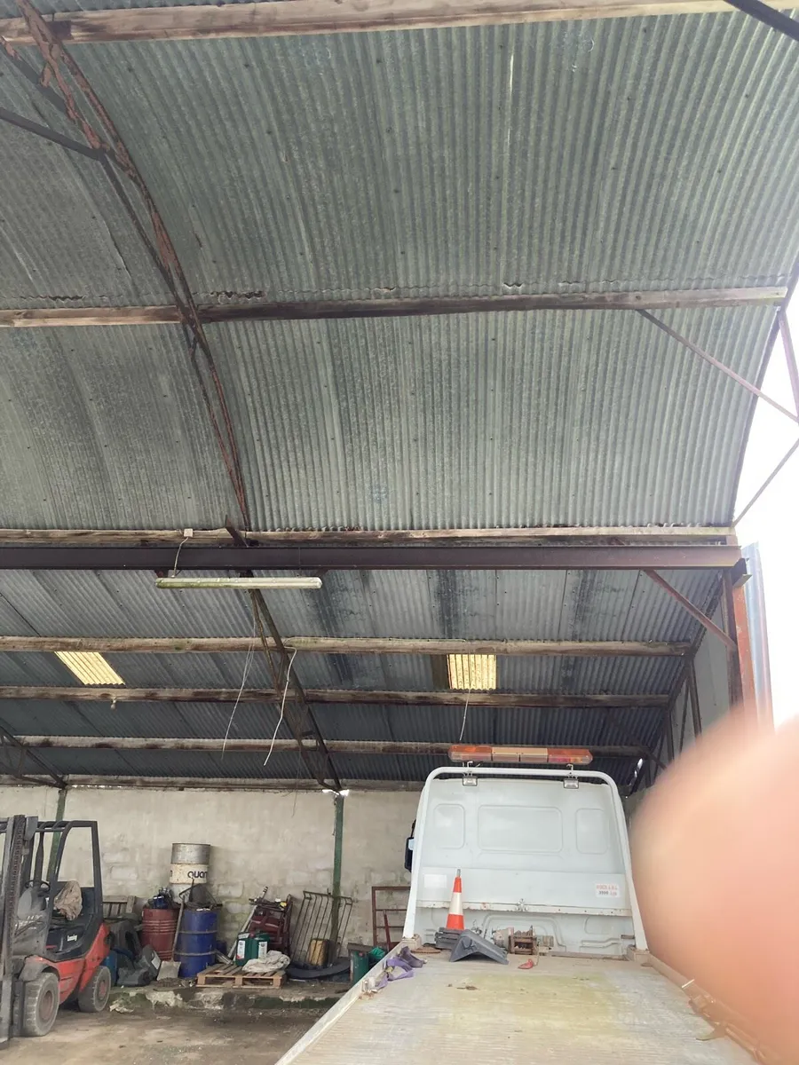 Hay shed - Image 4