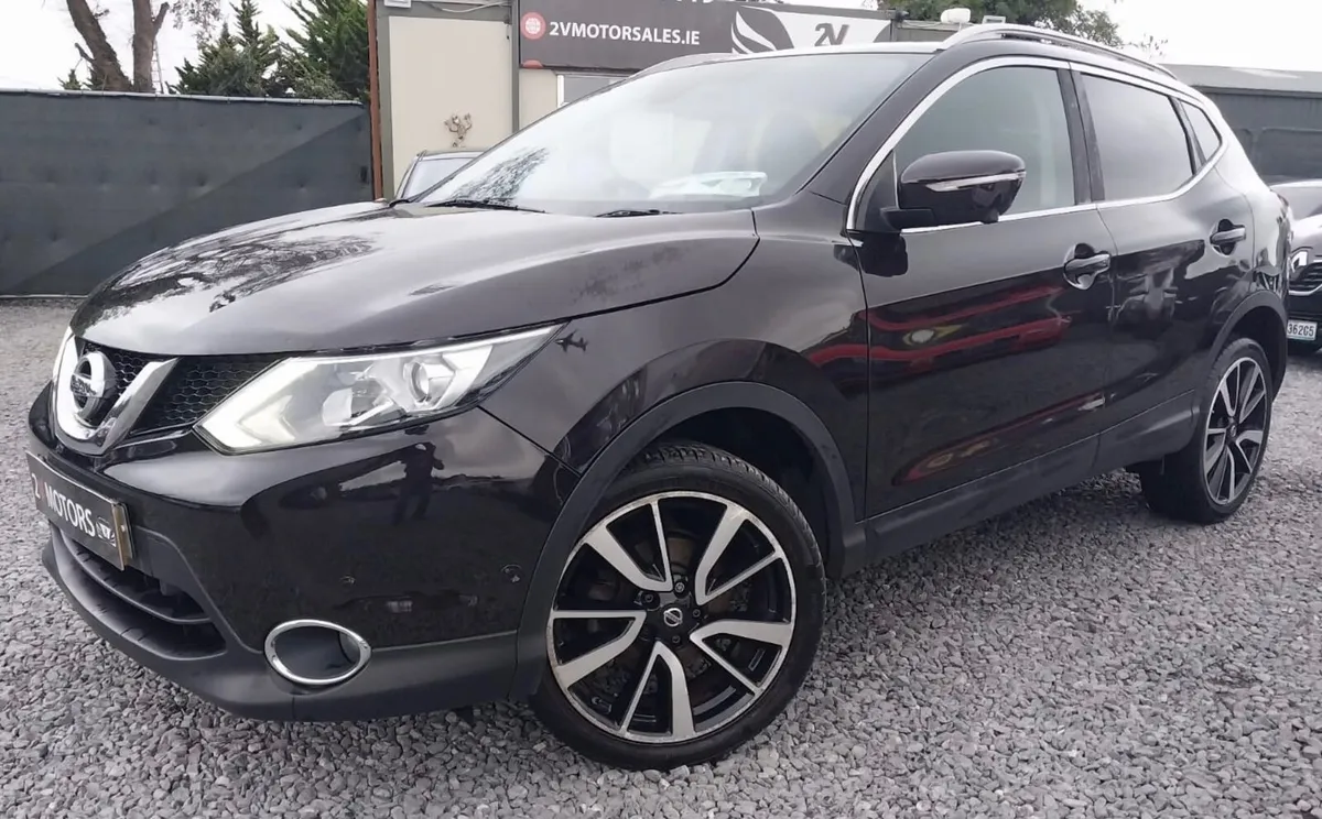 🔵 Nissan Qashqai 1.5 DCI TEKNA 5DR 110ps PAN ROOF - Image 2