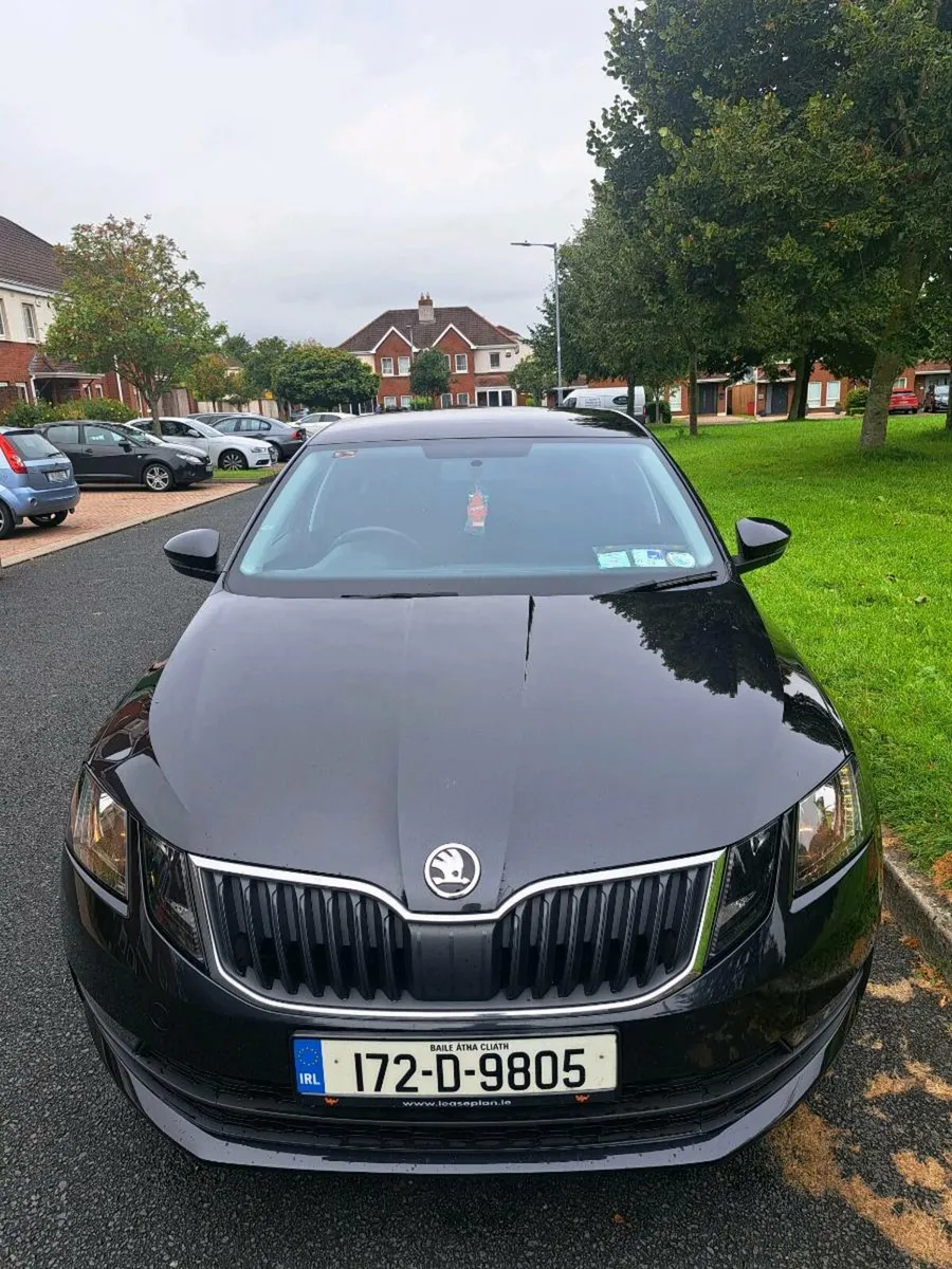 172 Skoda Octavia 1.6ltr Tdi Diesel - Image 2