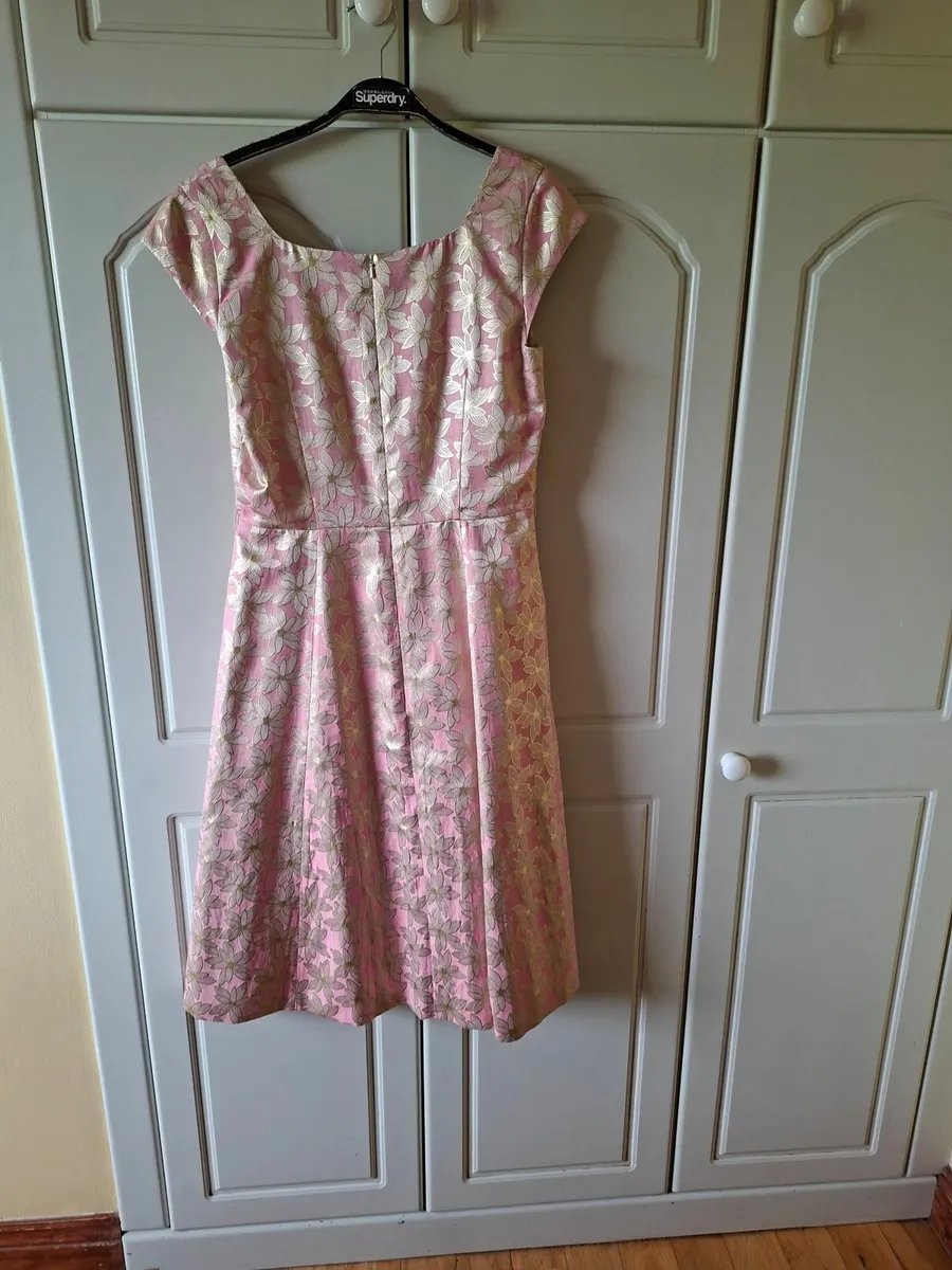 Clothes - Image 3