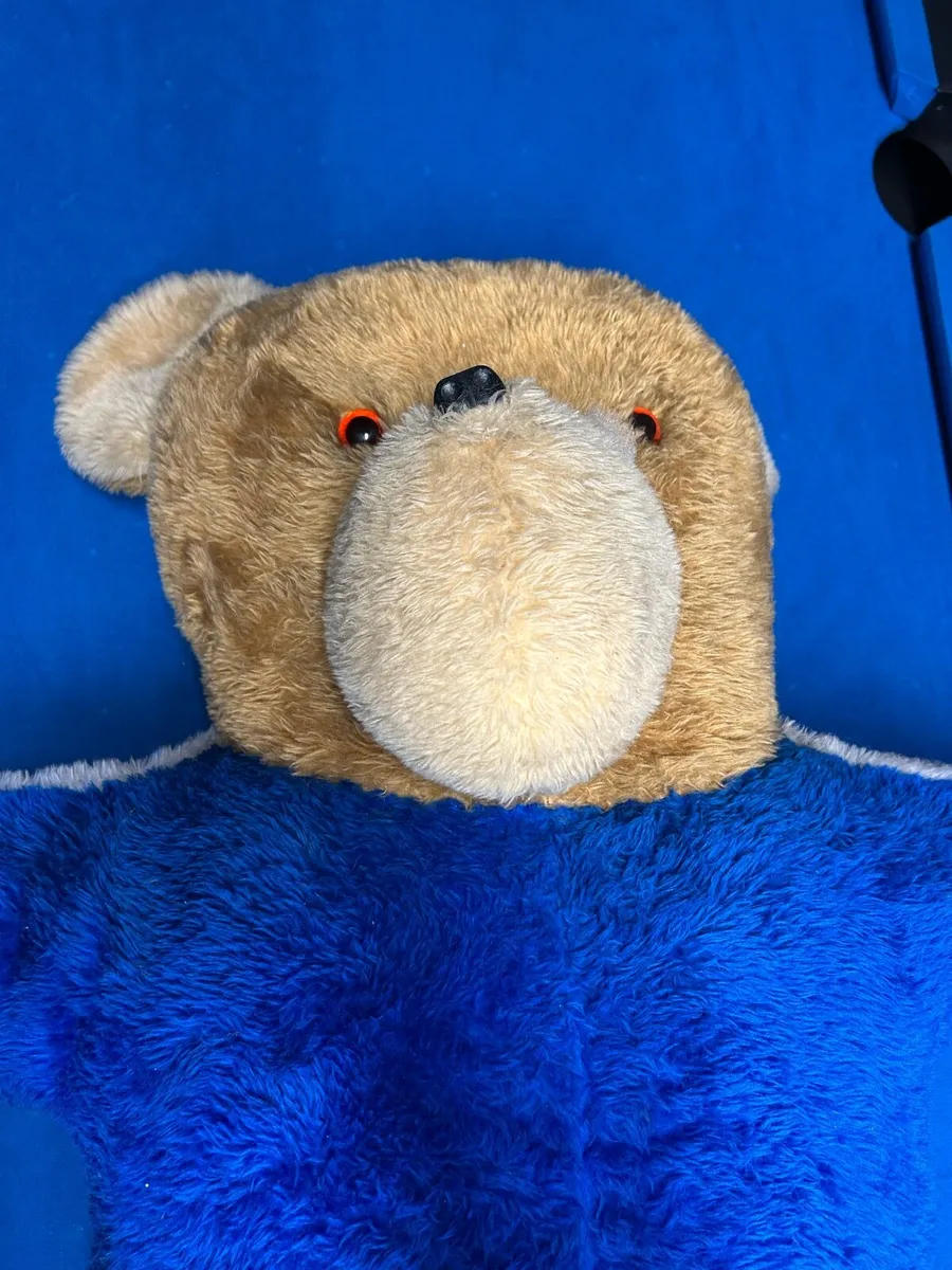 Giant Teddy Bear - Image 2