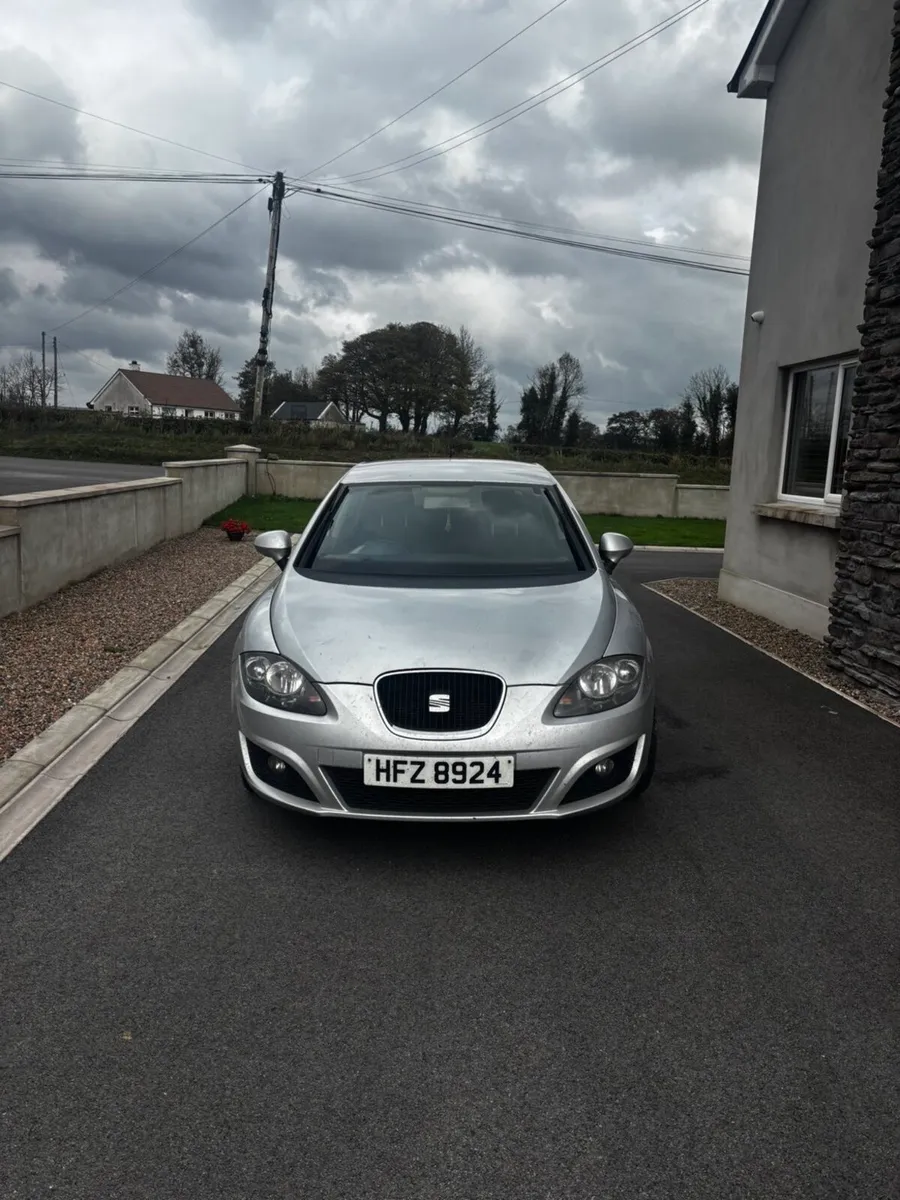 Seat Leon - Image 2