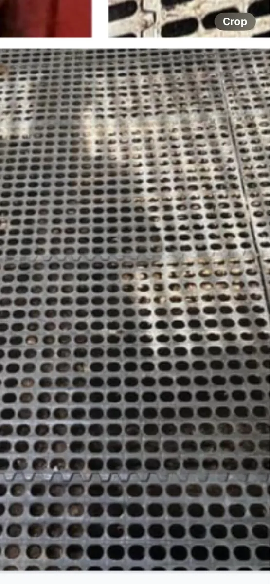 Plastic sheep slats - Image 2