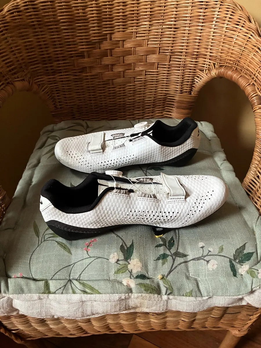Giro Cadet UK size 10 cycling shoes - Image 3