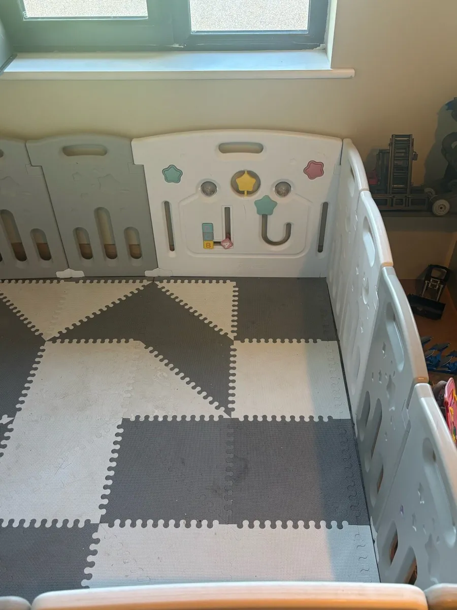 Playpen - Venture - Image 3
