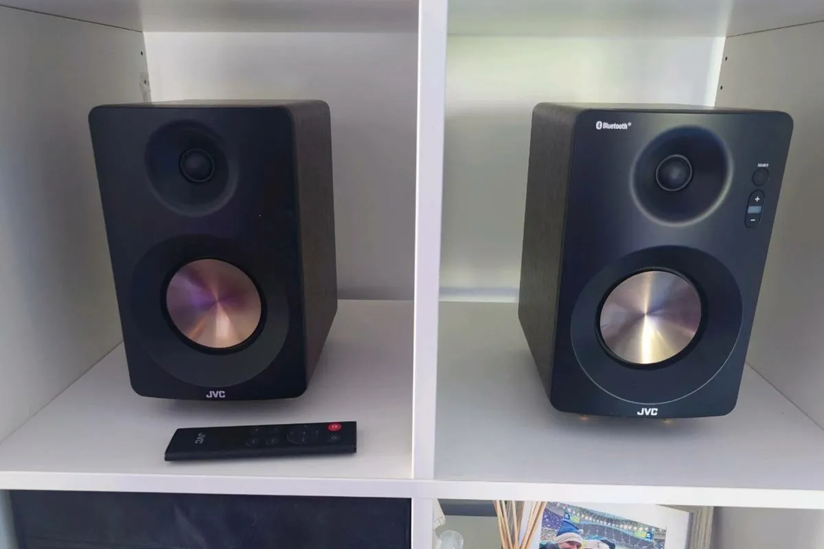 JVC bookshelf Bluetooth speakers - Image 1