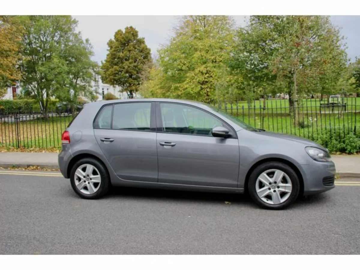 Volkswagen Golf CL 1.2tsi M6F 105BHP 5DR, FSH, NCT - Image 3